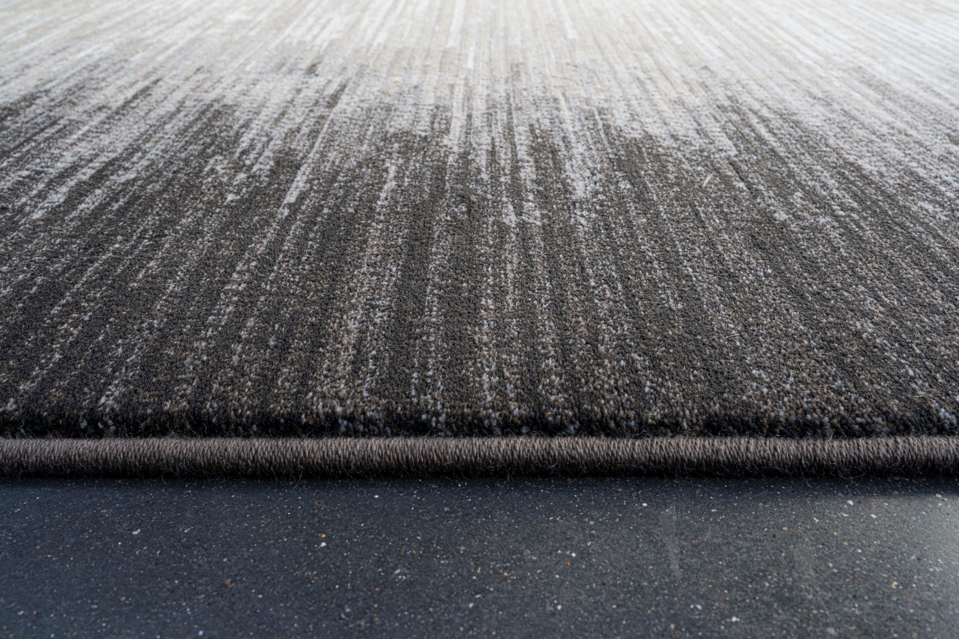 Mancini - 63856-9293 (200x290) Mancini - 63856-9293 (200x290)